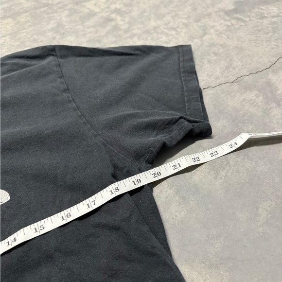 Supreme Cat in the Hat Black Tee with Red Label - Picture 6 of 7